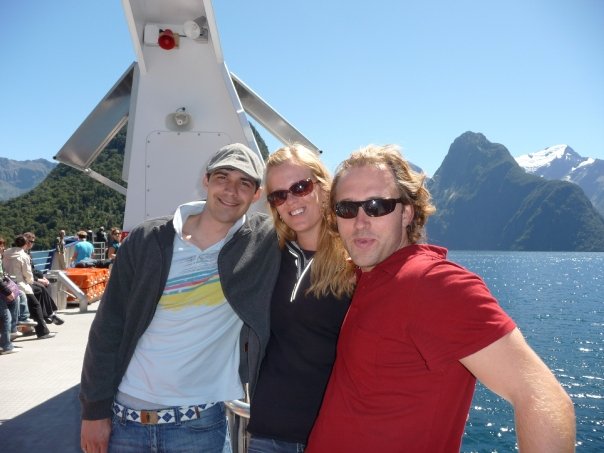 N197811694 44174078 6023